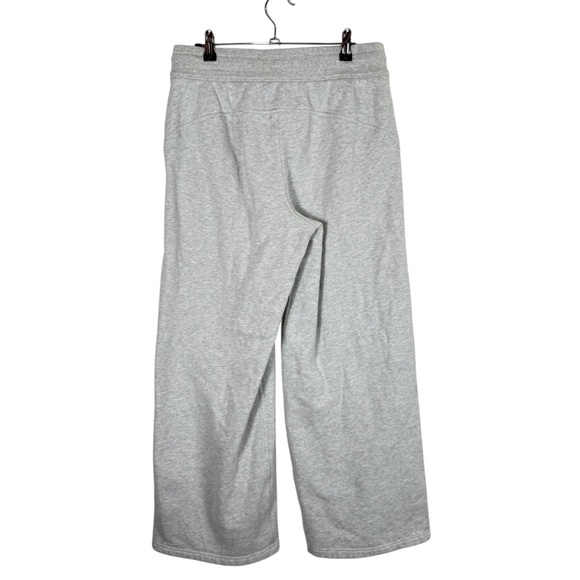 Lululemon Scuba Mid-Rise Wide-Leg Pant Heathered Core Ultra Light Gray Sz 8 - Picture 4 of 5